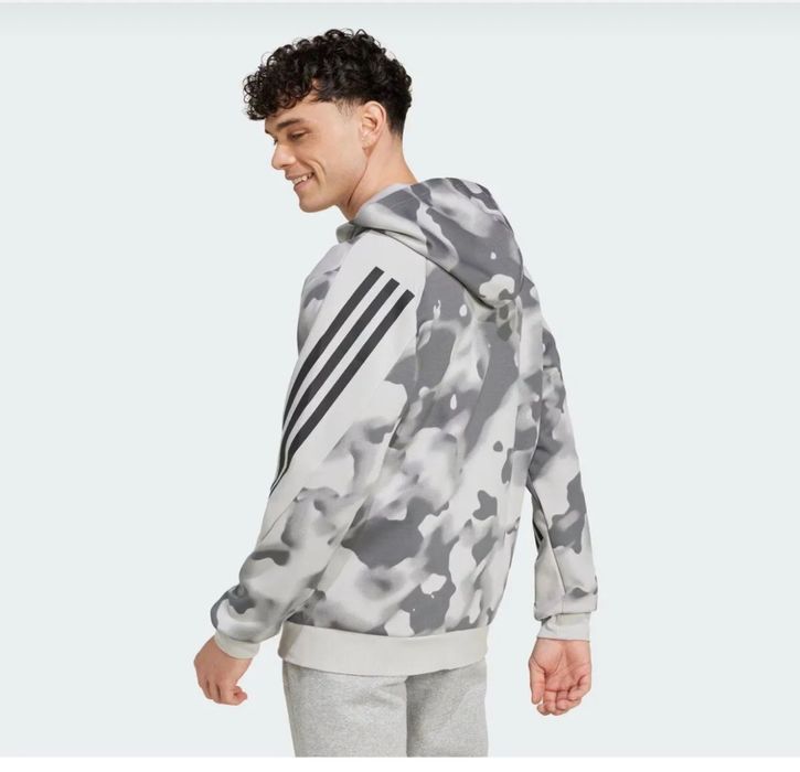 Hanorac adidas 3 stripes allover print
