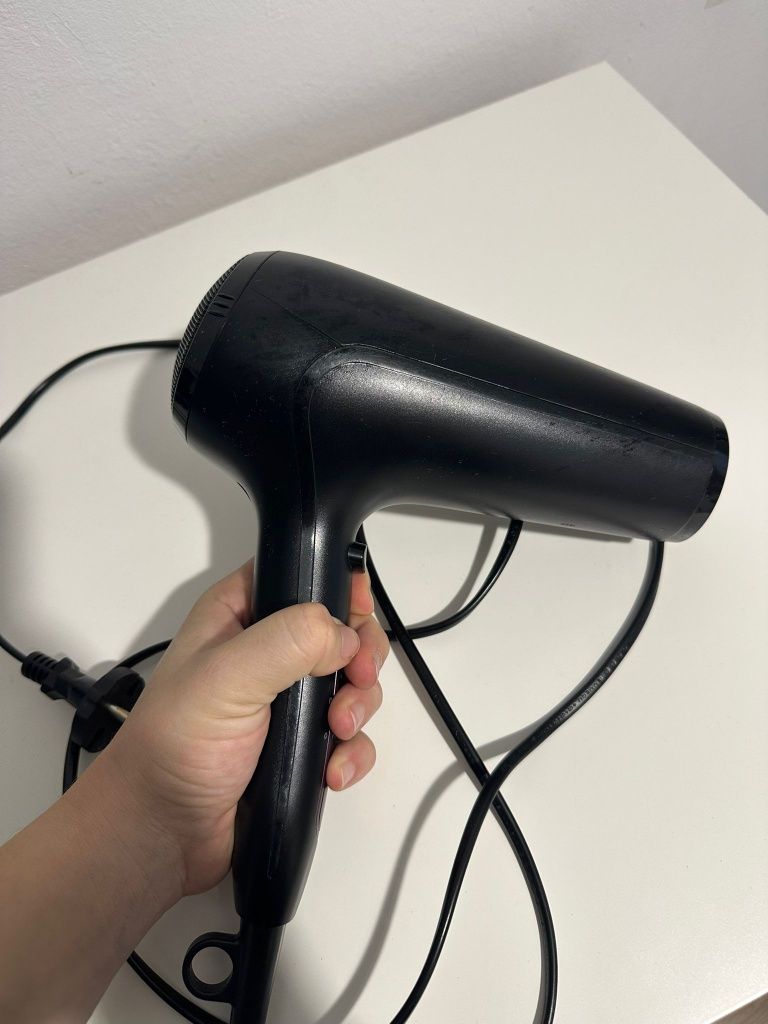 Uscător de păr Philips ThermoProtect