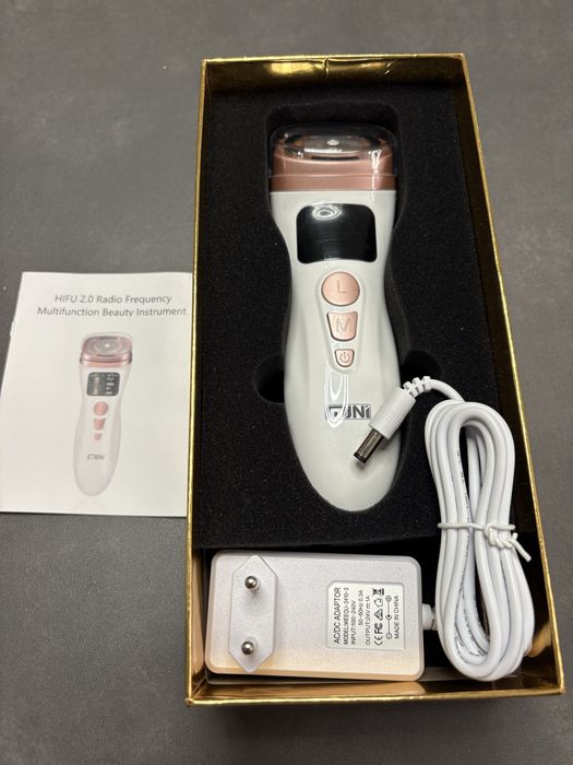 Mini HIFU уред 4в1 за стягане и тонус на лице и тяло