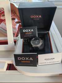 Часовник Doxa с кутия и документи