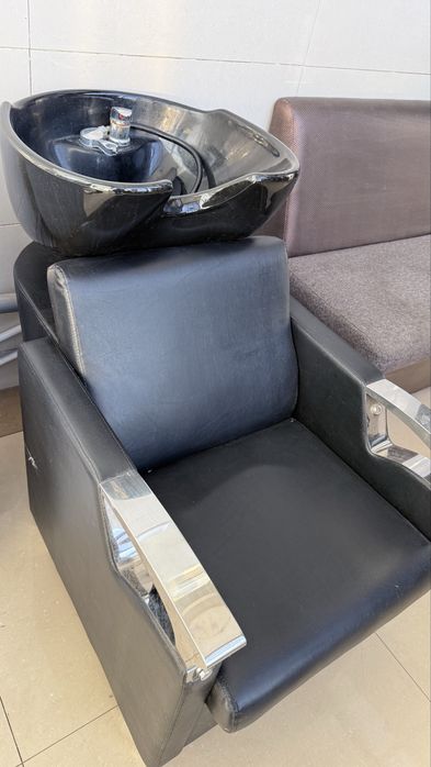 Продам мойку парикмахерскую недорого