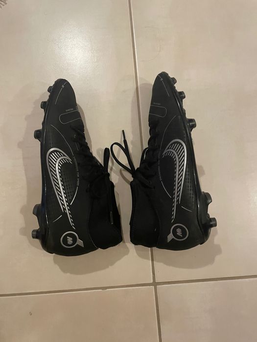 Nike mercurial калеври за истинска трева