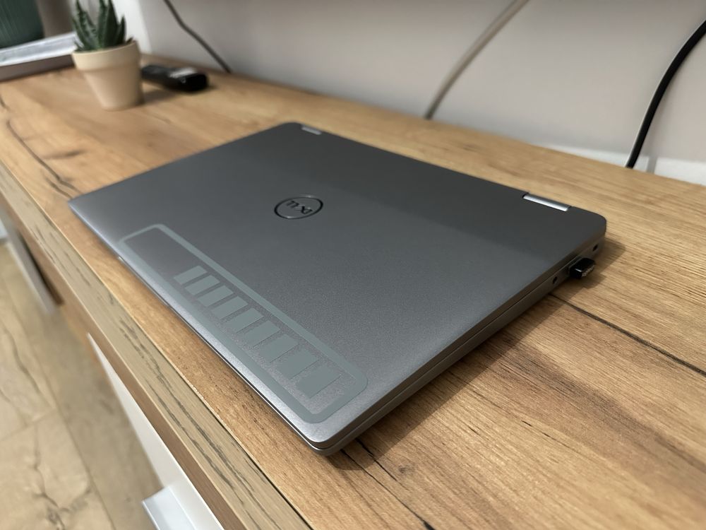 Laptop intel i5 gen 13 1335 u dell 13'' inch touchscreen tableta pc