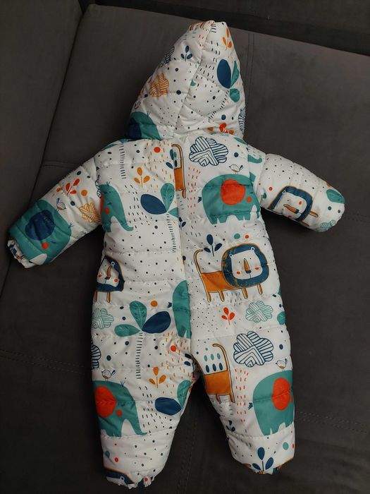 Космонавт за бебе