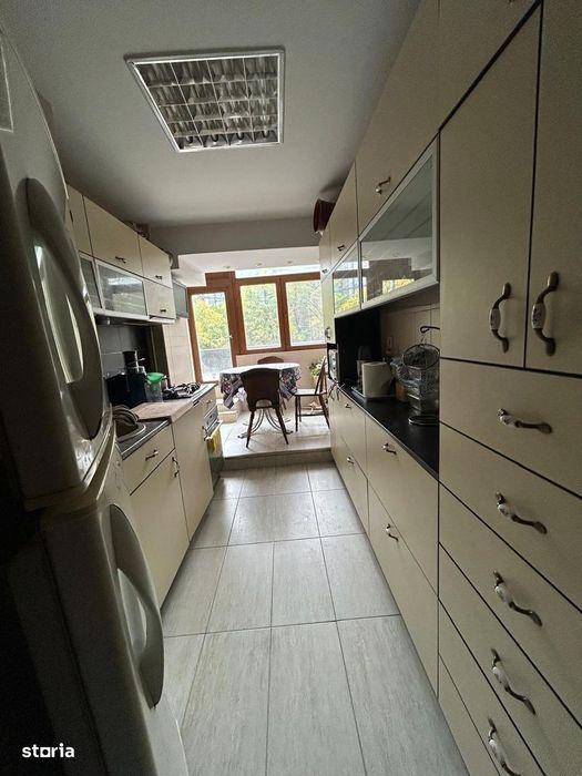 Se vinde Apartament pe Șos. Nicolae Titulescu – 3 Camere