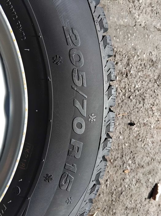 205 70 15 4 броя Виати