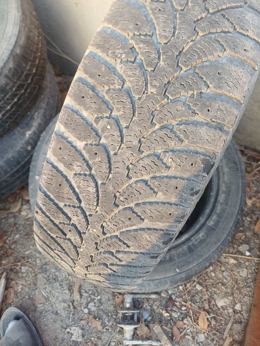 Шины зимние б/у продам