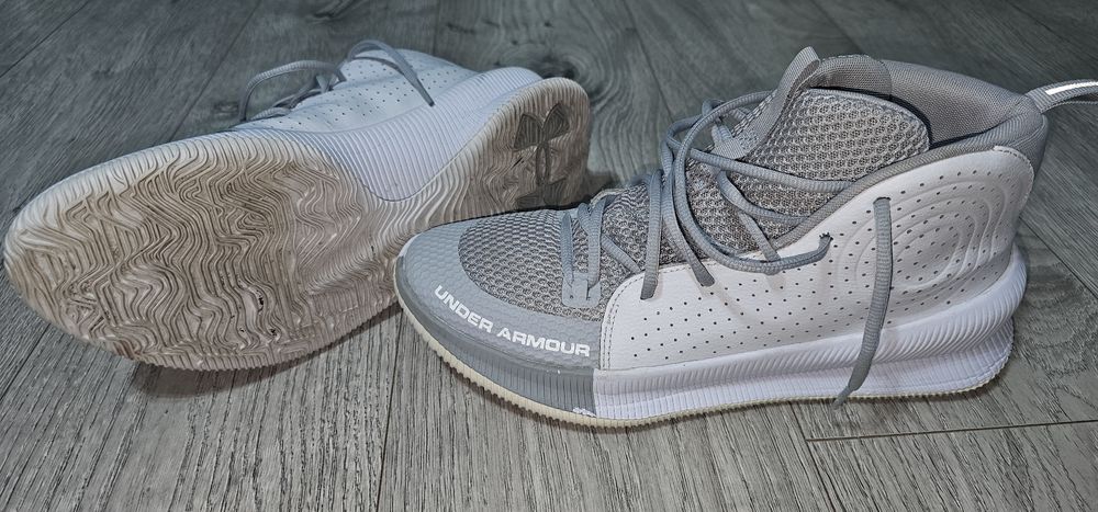 Vand ghete Under Armour marimea 45