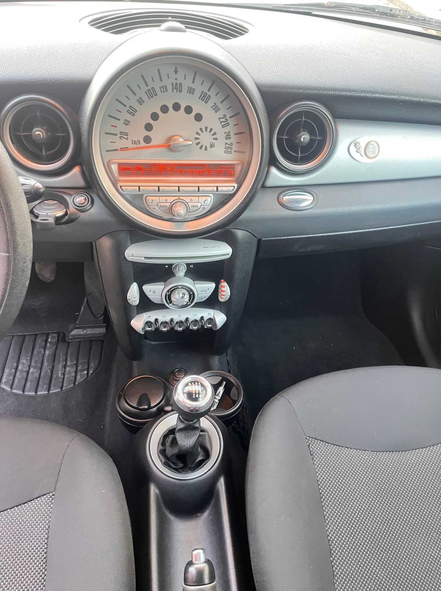 MINI ONE 1.6i 2010 г. нов внос