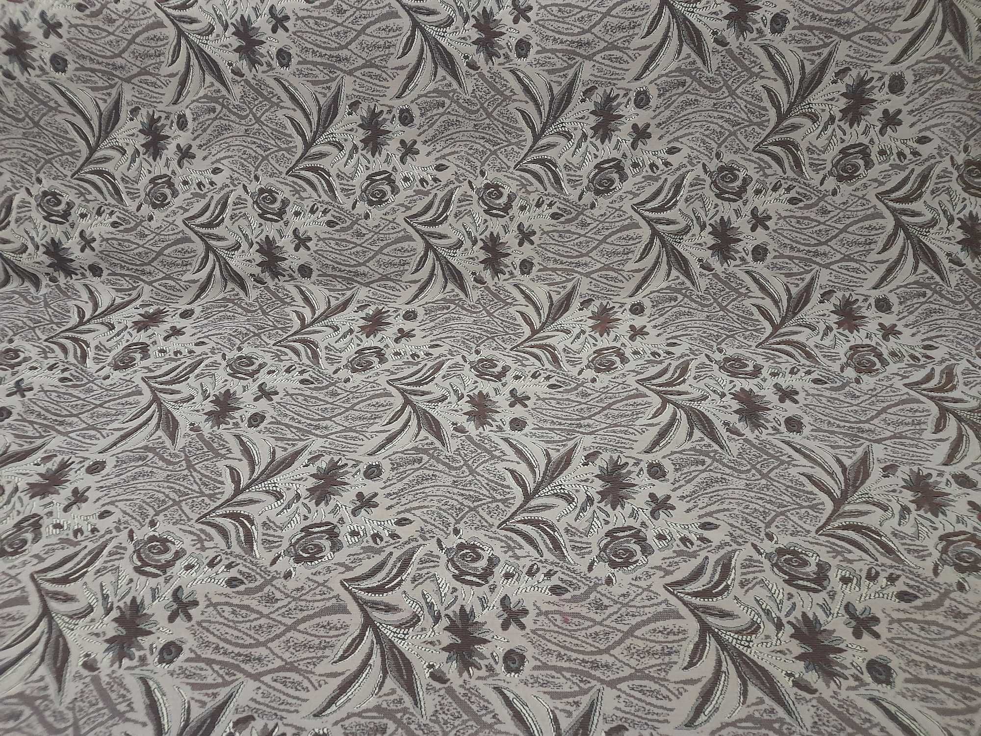 Турецкое ковровое покрывало на диван,новое.150×200,бахрома по 6 см.