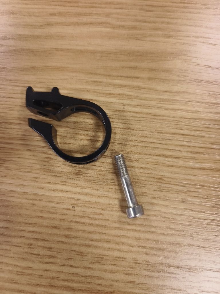 Скоби за спирачки и команди Sram