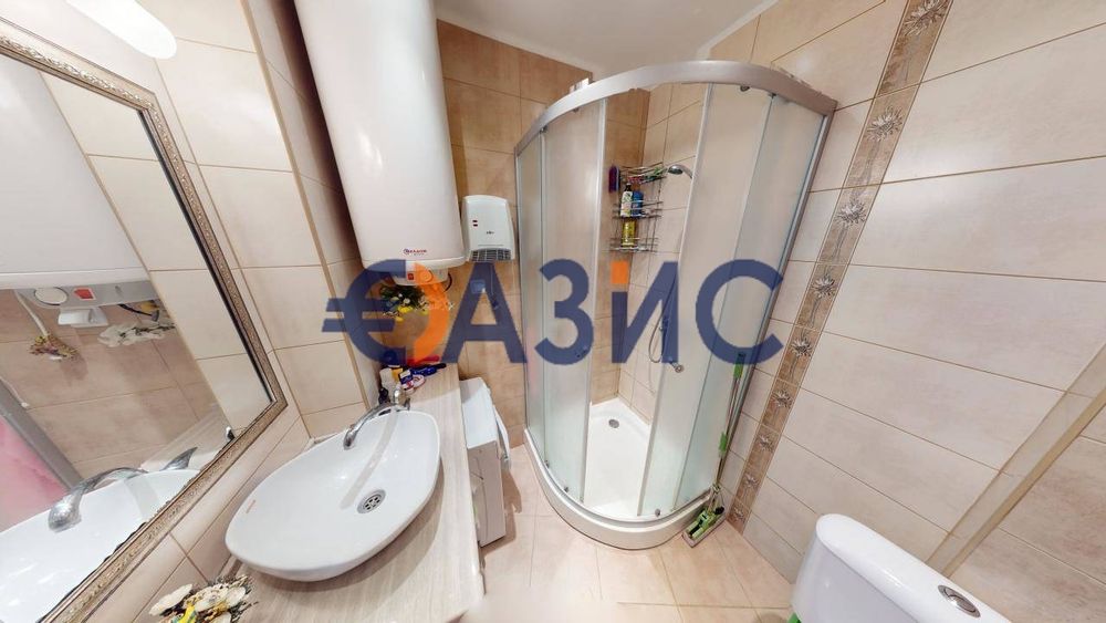 Продава се Едностаен апартамент в Несебър - 37 кв.м за 1406 €/кв.м - Снимка #11