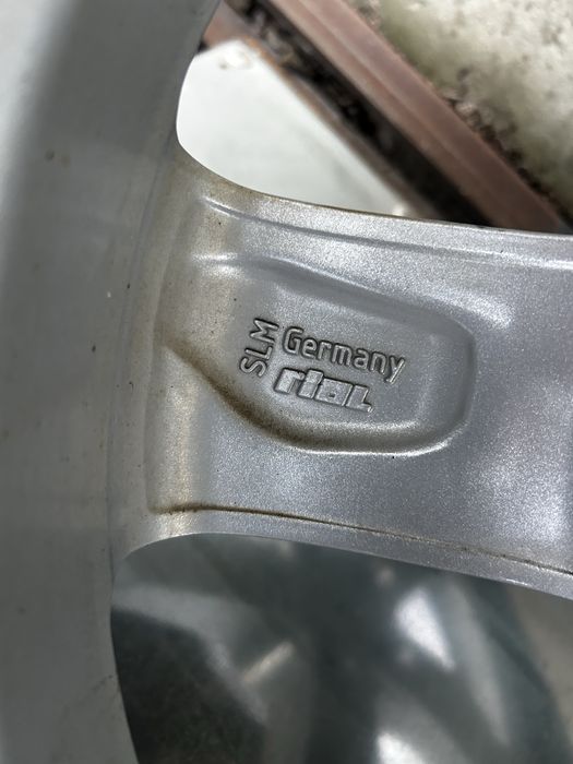 Джанти с гуми 5х112 17цола