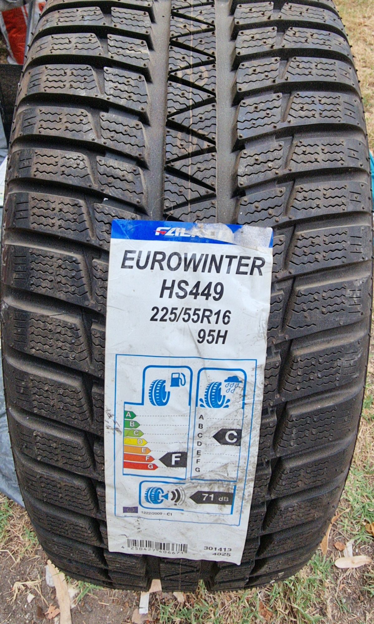 Зимни гуми Falken Eurowinter hs449