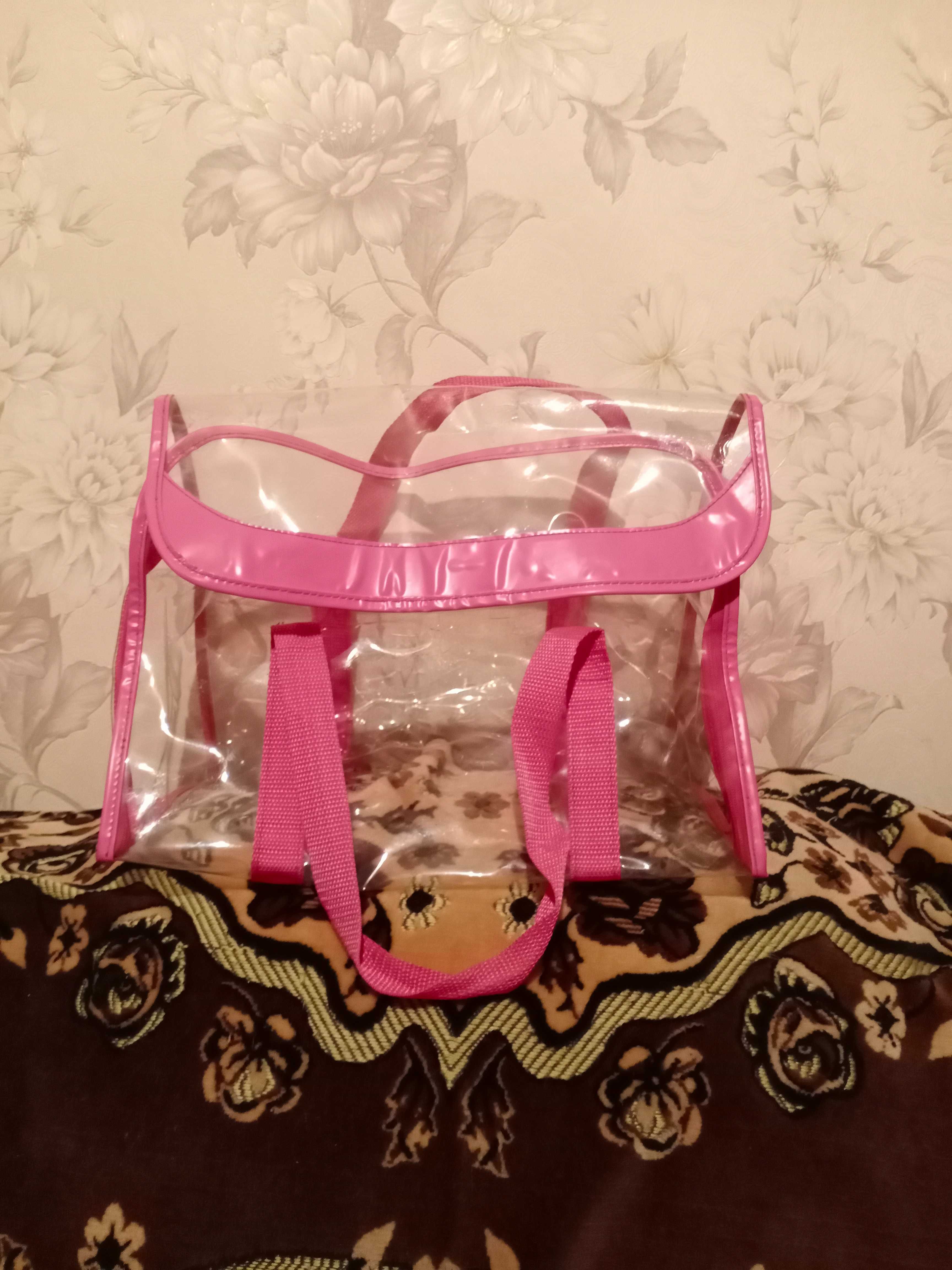 Продаю сумочку прозрачную (новая)