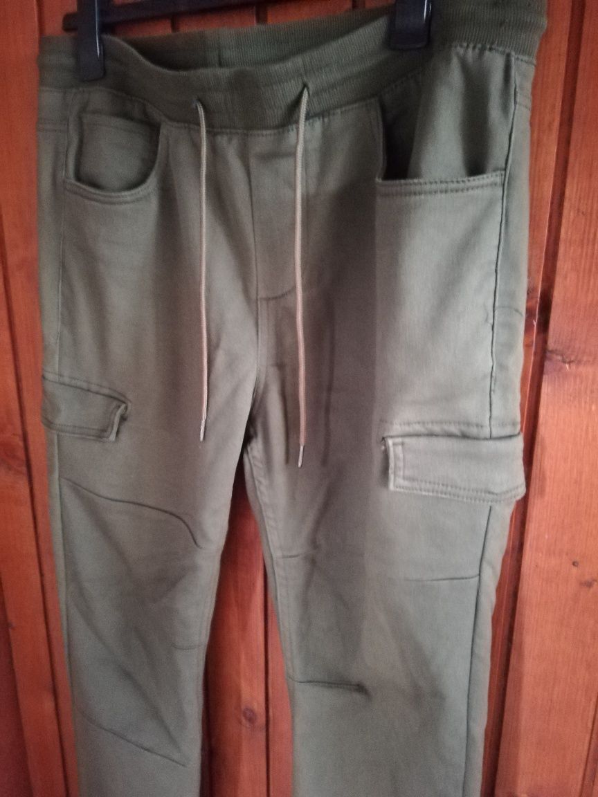 Pantaloni Livergy mărimea 50 bărbați