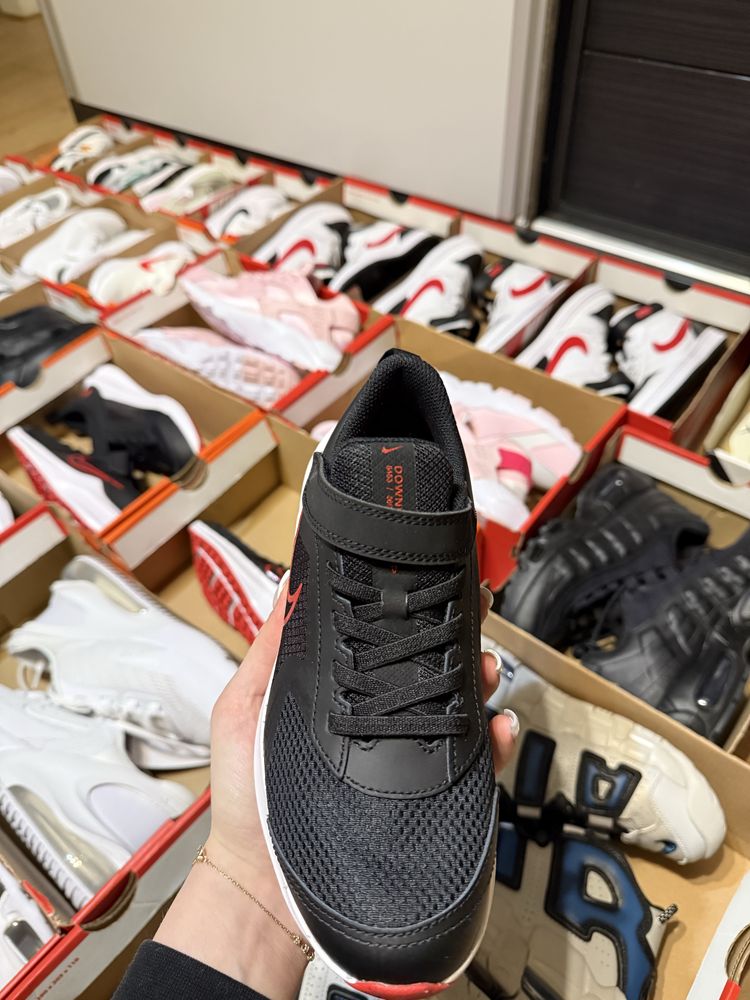 nike downshifter 11