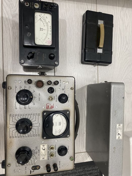 продам мегаомметр и прибор измерительный П-321
