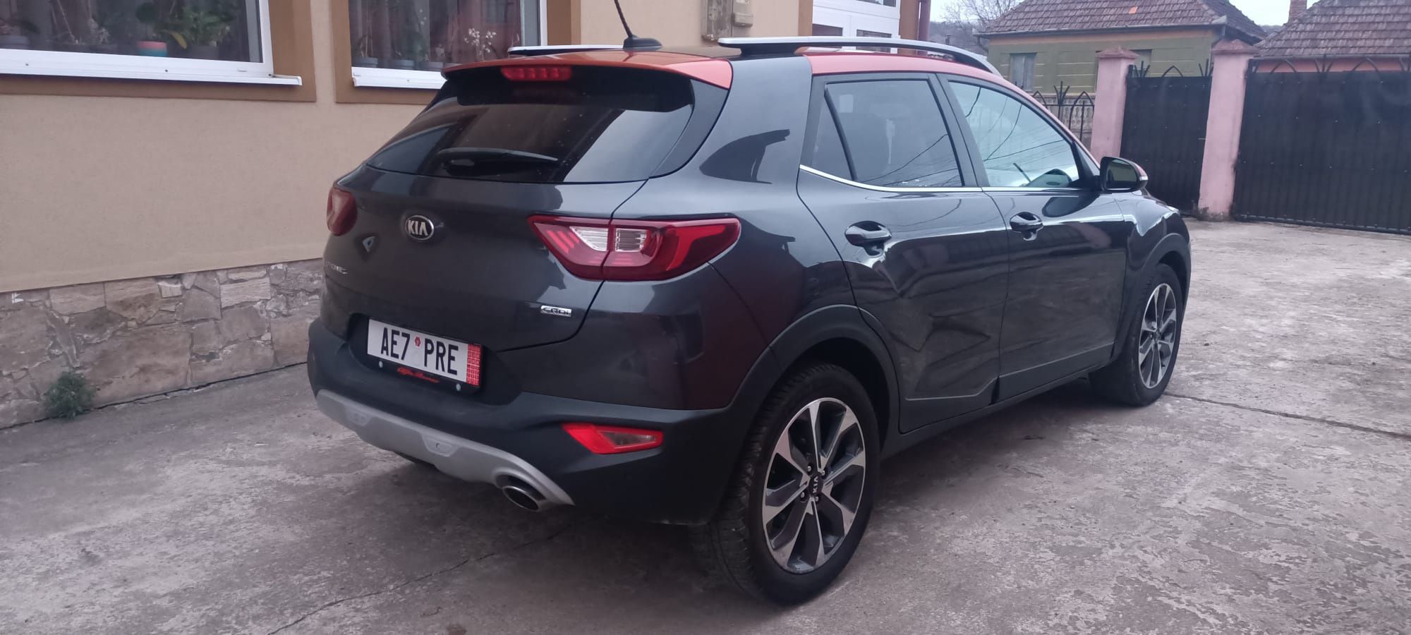 Vând kia Stonic 2017 GT-line