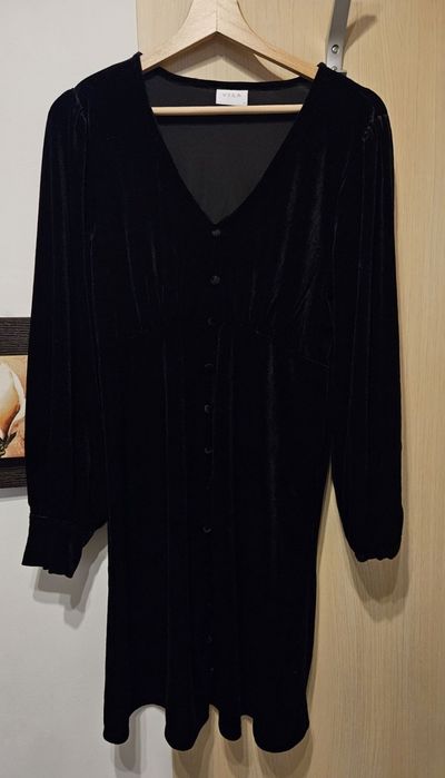 Rochie neagra din catifea