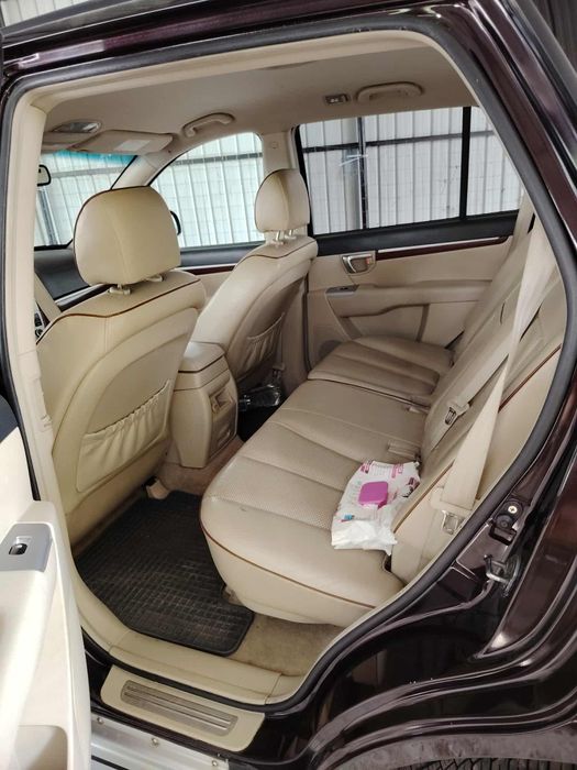Vând Hyundai santa Fe
