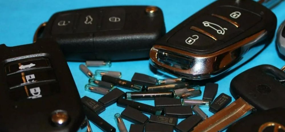 Изготовление авто  ключей восстановление чипа иммо, вскрытие автомобил