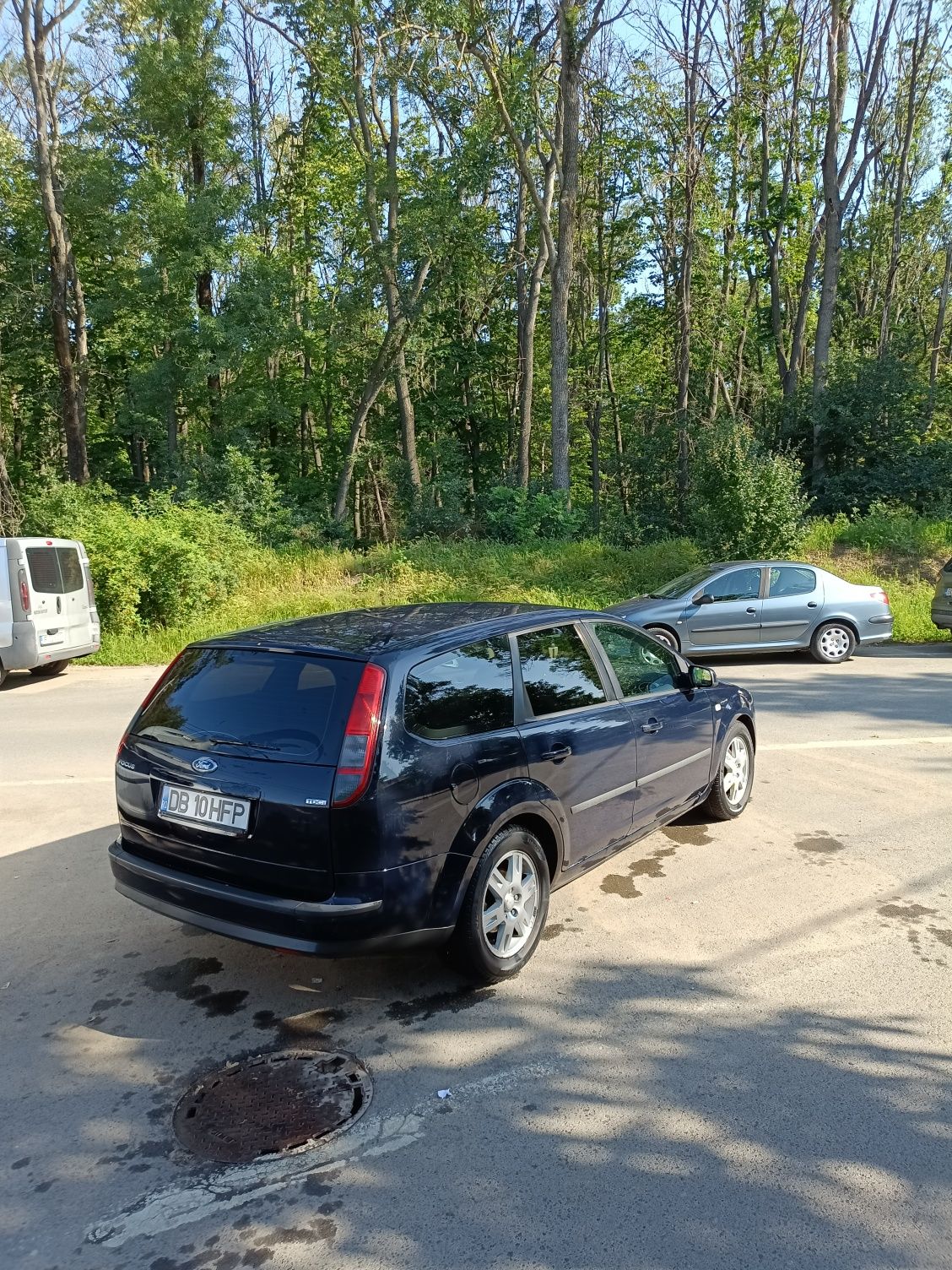 Vând nu schimb auto