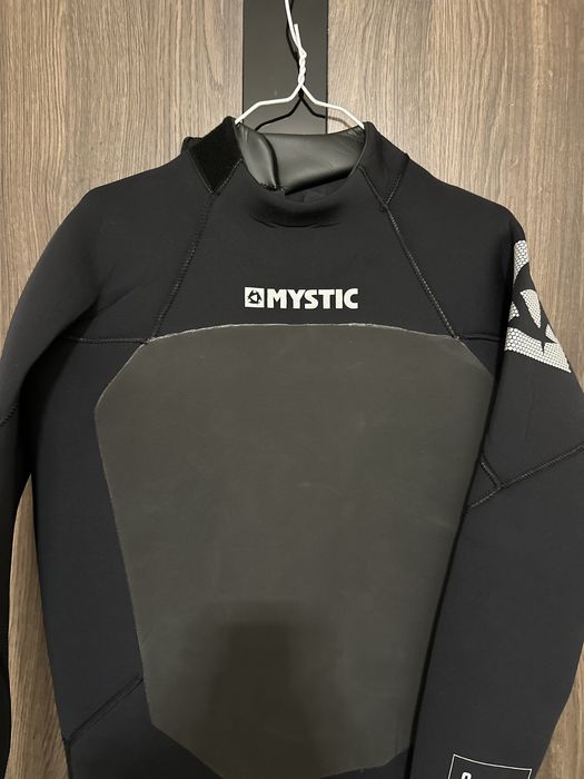 Неопренов костюм