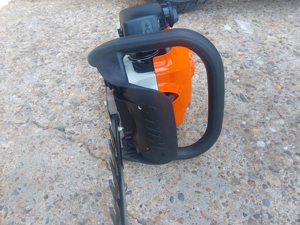Бензинов храсторез Stihl HS45