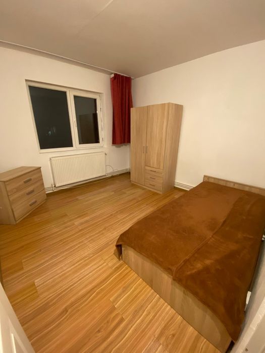 Apartament cu 2 camere de închiriat