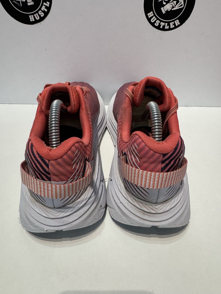 Маратонки HOKA .Номер 39.5