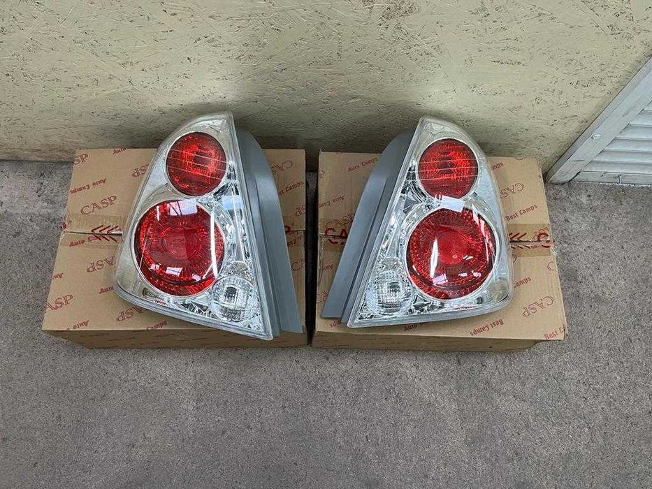 Фонарь на Nissan Altima 2005- / Ниссан Алтима 2007