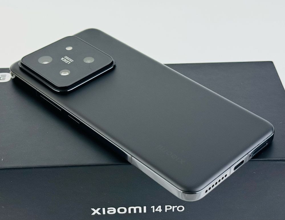 КАТО НОВ! Xiaomi 14 Pro 256GB 12RAM Black Гаранция!