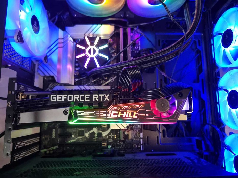 RTX 3090 Inno3D Ichill X4