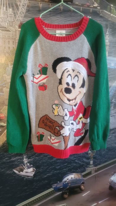 Страхотен Коледен пуловер