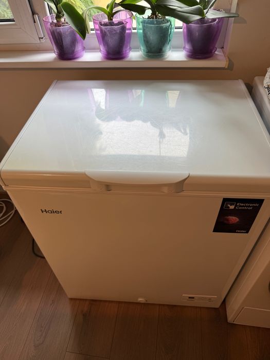 Фризер Haier HCE143RF