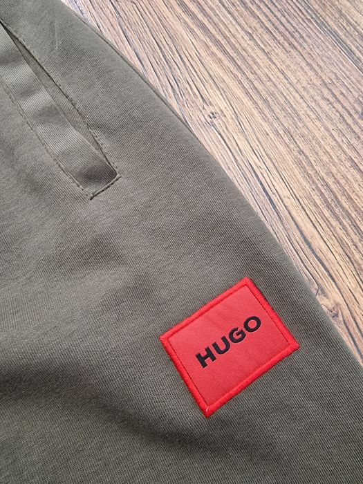 Страхотен мъжки спортен екип комплект размер L 
Най-висок клас материя