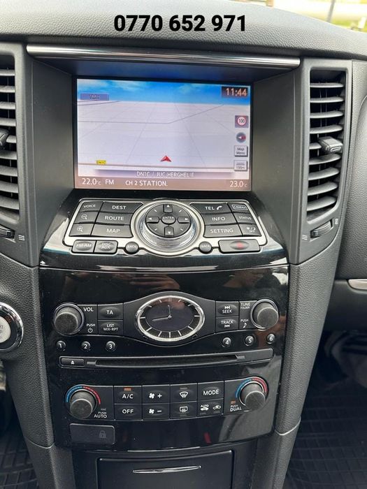 Vând Infiniti Qx70 Sport, an 2015, culoare deosebită Alb Alpine