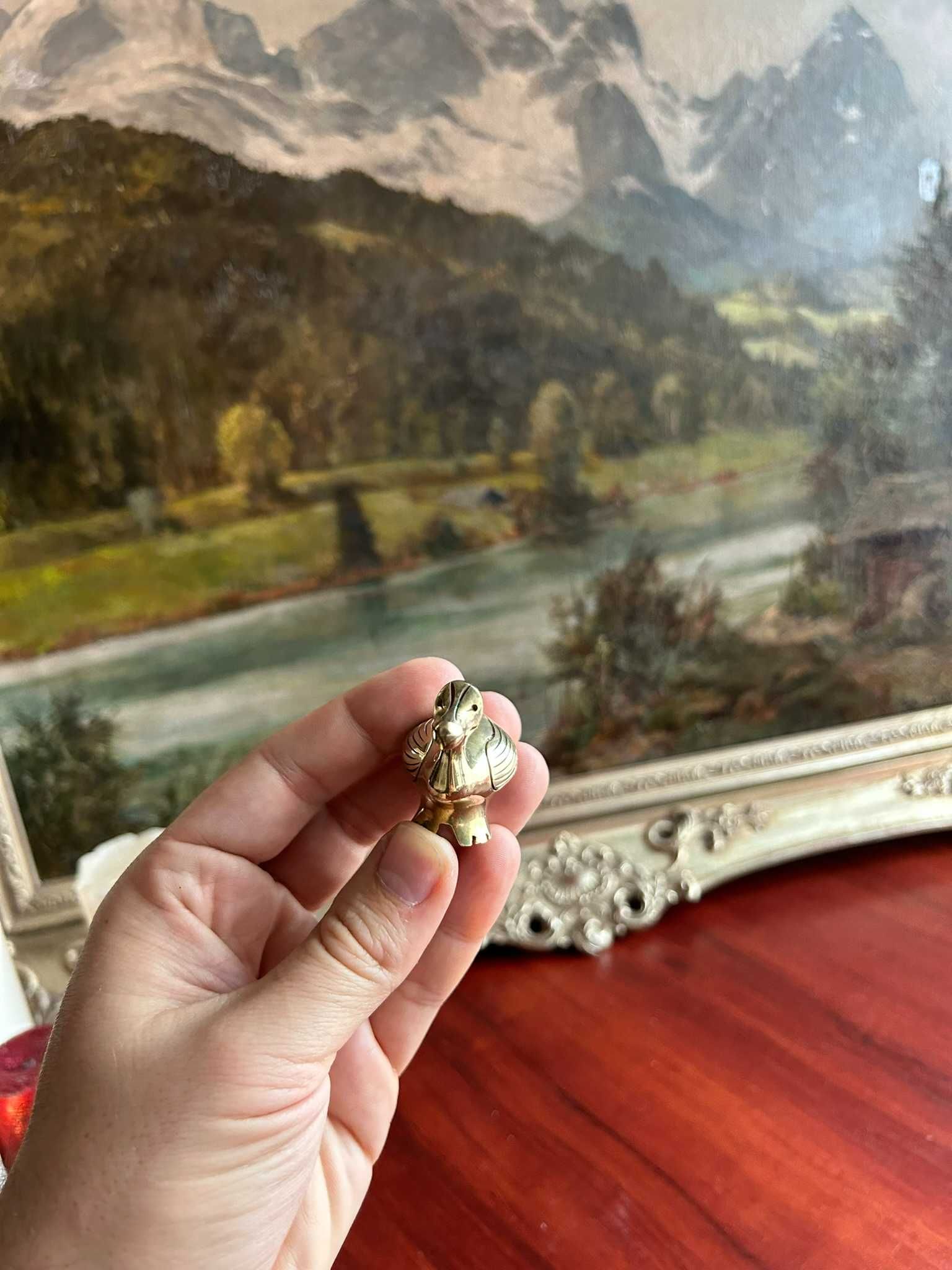 NO824 Rata de bronz 85g 3.5*5cm miniatura