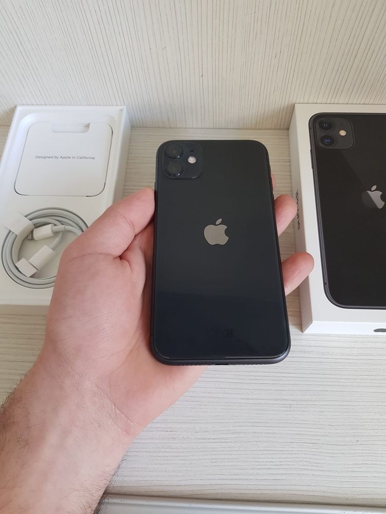 (NOU) Apple iPhone 11 Black, 64GB, Baterie 100%, Liber  (GARANTIE)