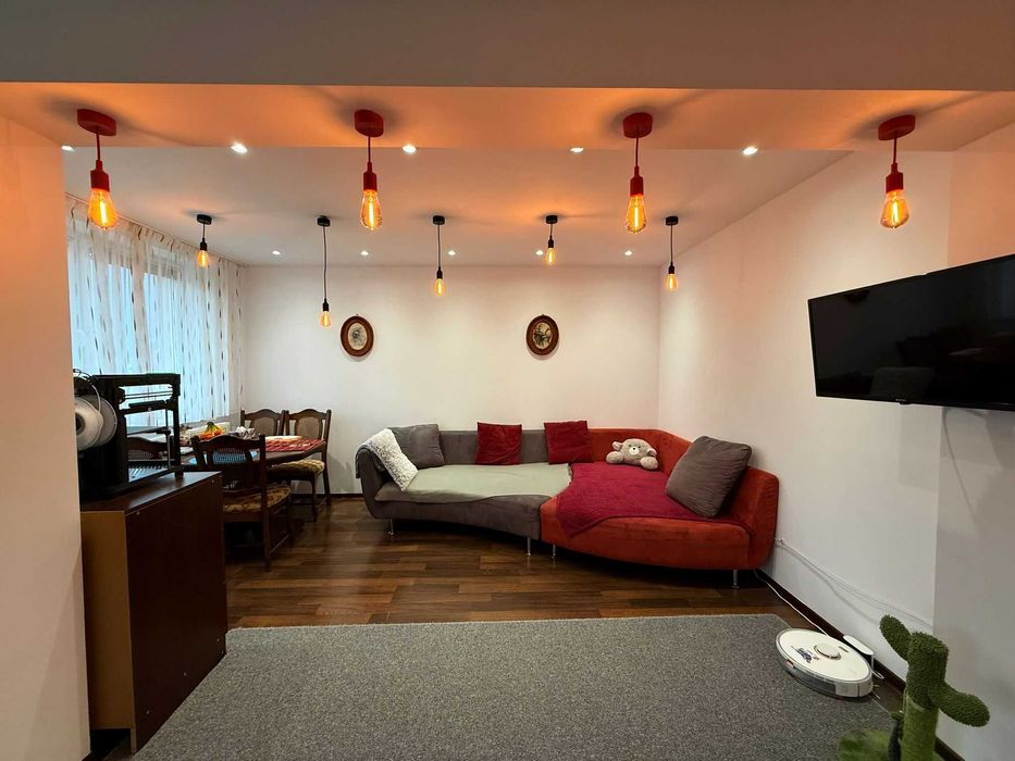 Apartament 3 camere, 68mp, 4/4 + beci curat 13mp