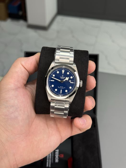 Tudor Black Bay Оригинал Швейцария