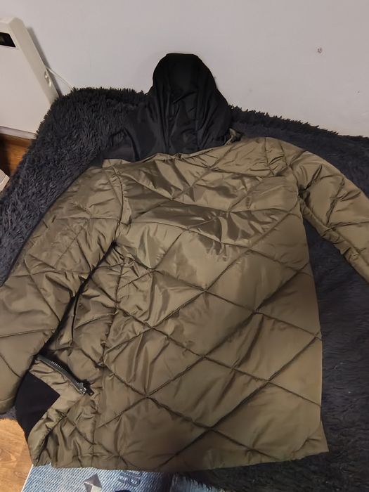 Продавам дамско яке