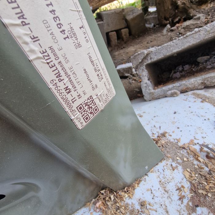 Tesla Y заден капак след 2020