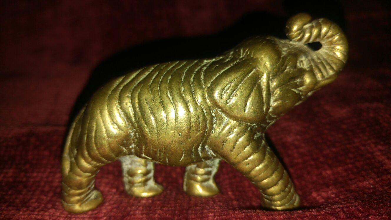 Sculptura elefant din bronz