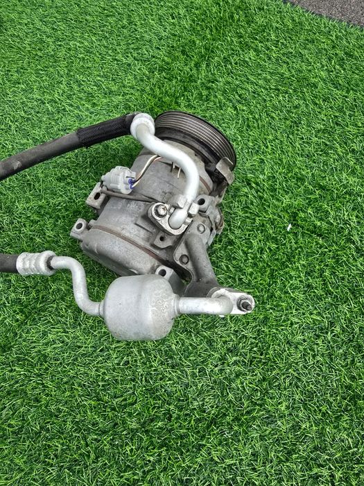 Компрессор кондиционера на Lexus RX300 330, Toyta Highlander