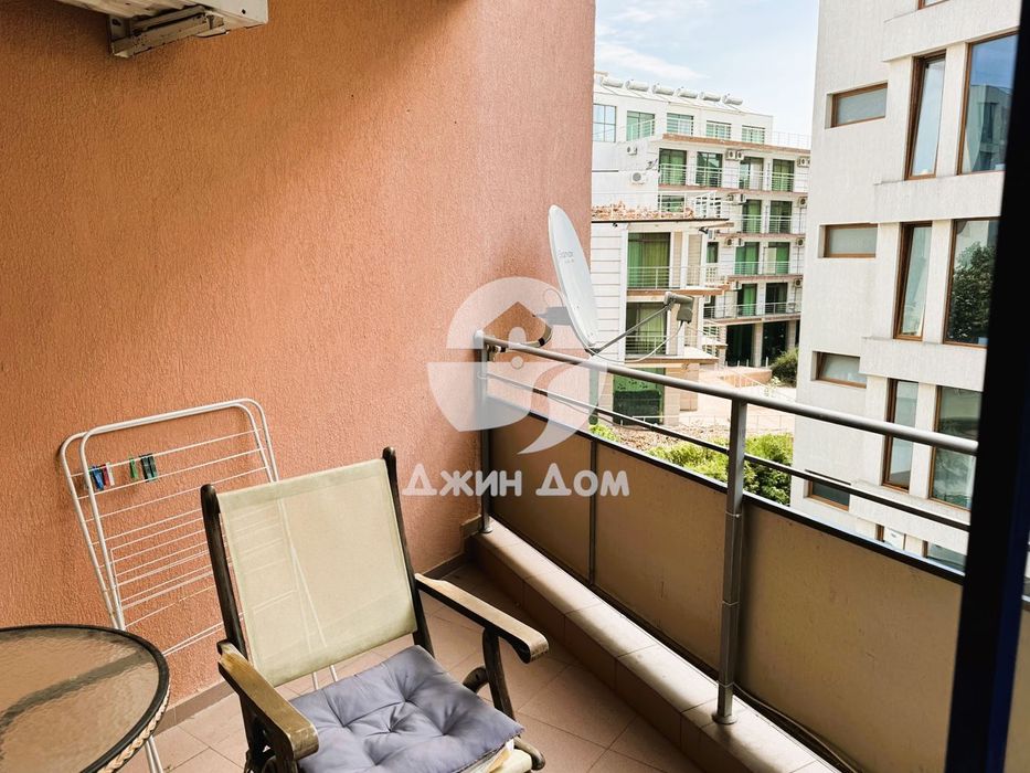 Продава се Двустаен апартамент в к.к. Слънчев бряг - 72 кв.м за 903 €/кв.м - Снимка #8