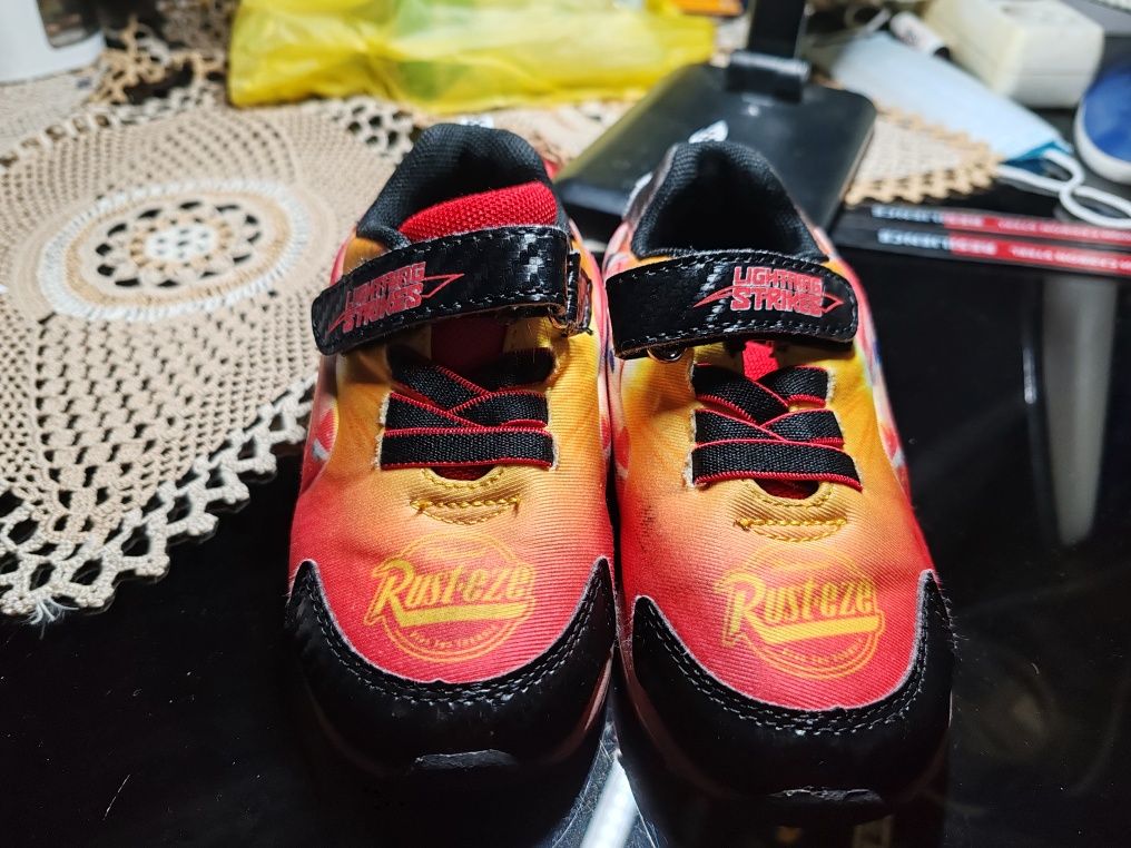 Adidași Disney Cars nr. 26