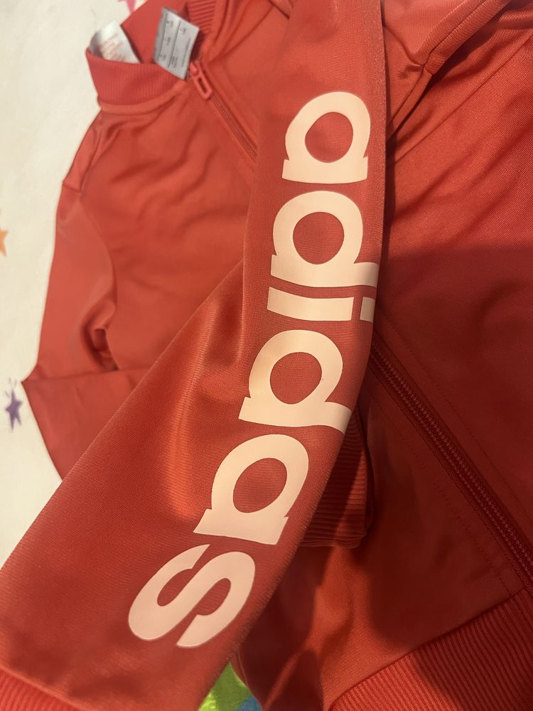 Детски екип Adidas рр 7-8 г.