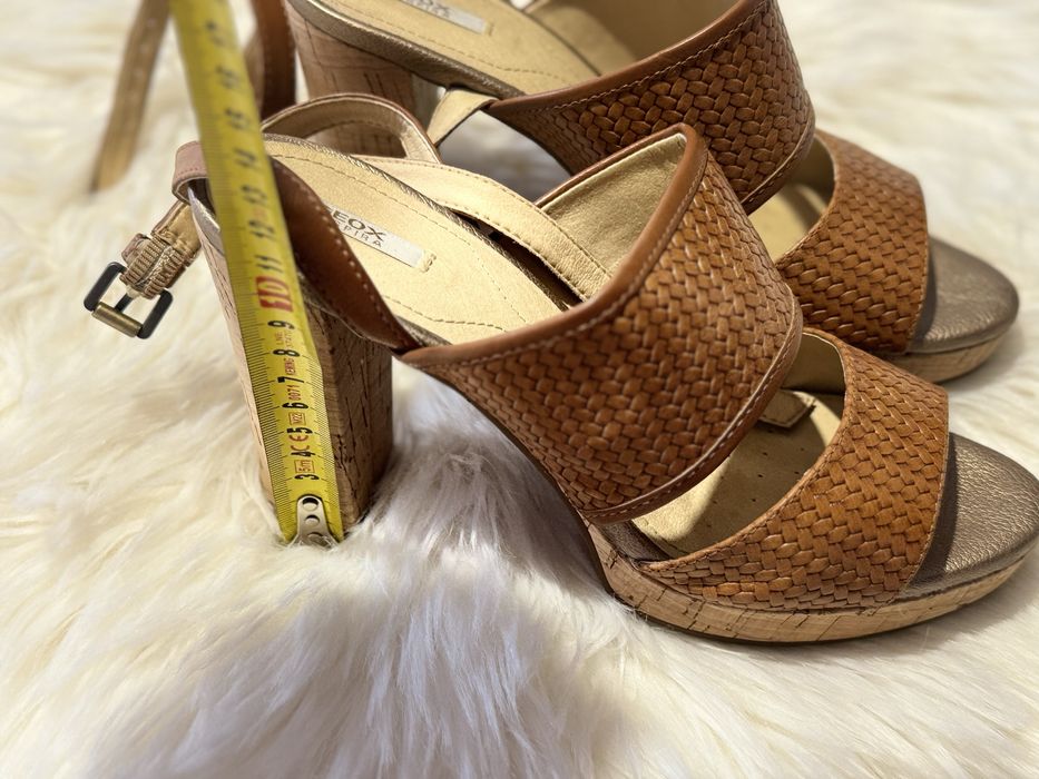 Sandale Geox piele, marimea 38